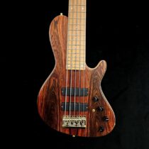 Sadowsky Masterbuilt 5 string Bass Guitar Singlecut Free Shipping