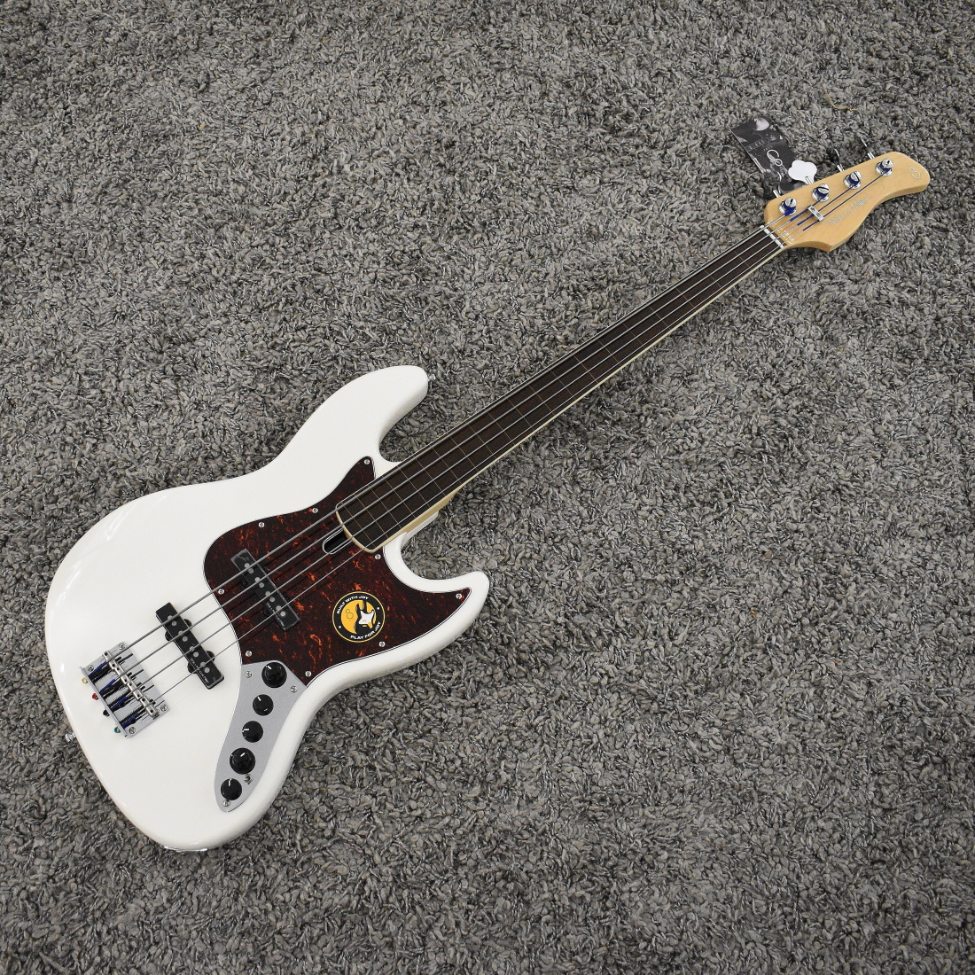 Sire Marcus Miller Bass Guitar V7 4 String Fretless awh - Image 2
