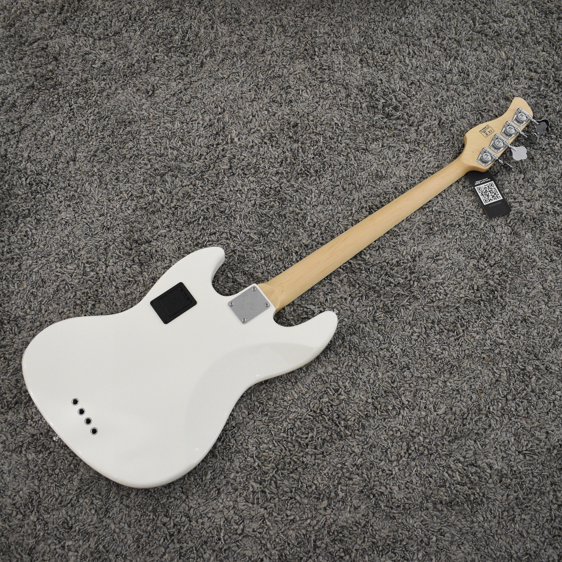 Sire Marcus Miller Bass Guitar V7 4 String Fretless awh - Image 5