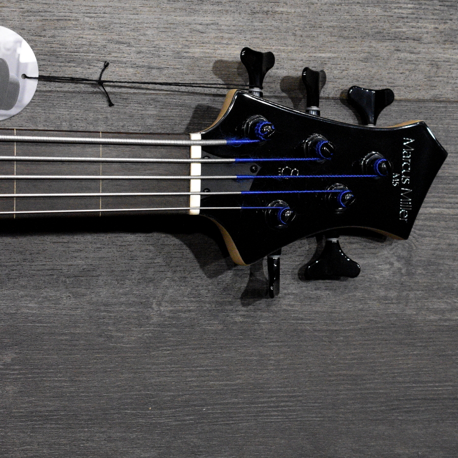 Sire Fretless Bass Guitar M5 5 String nt - Image 3