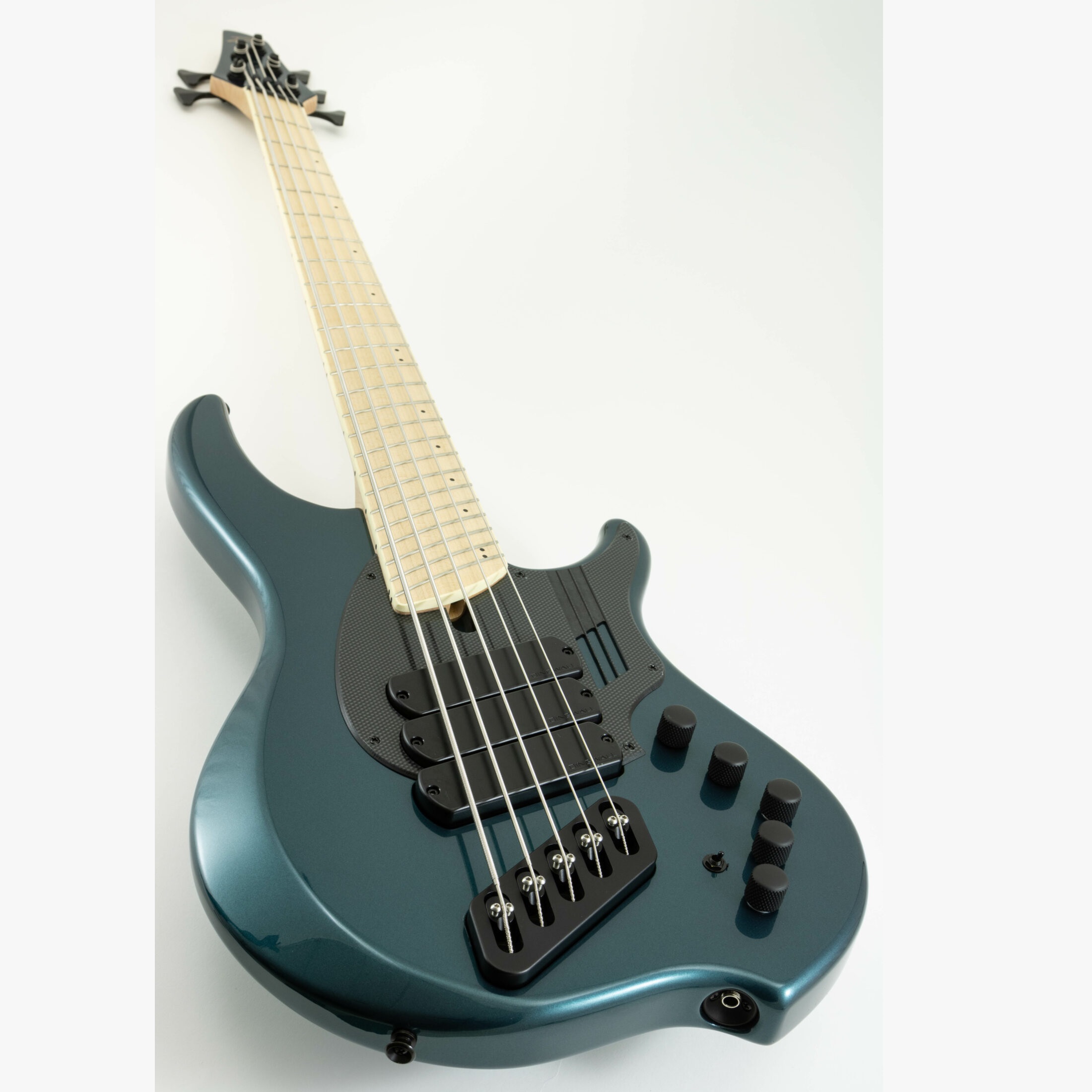 Dingwall Bass Guitar NG3 5 String gbg Free Shipping - Image 4